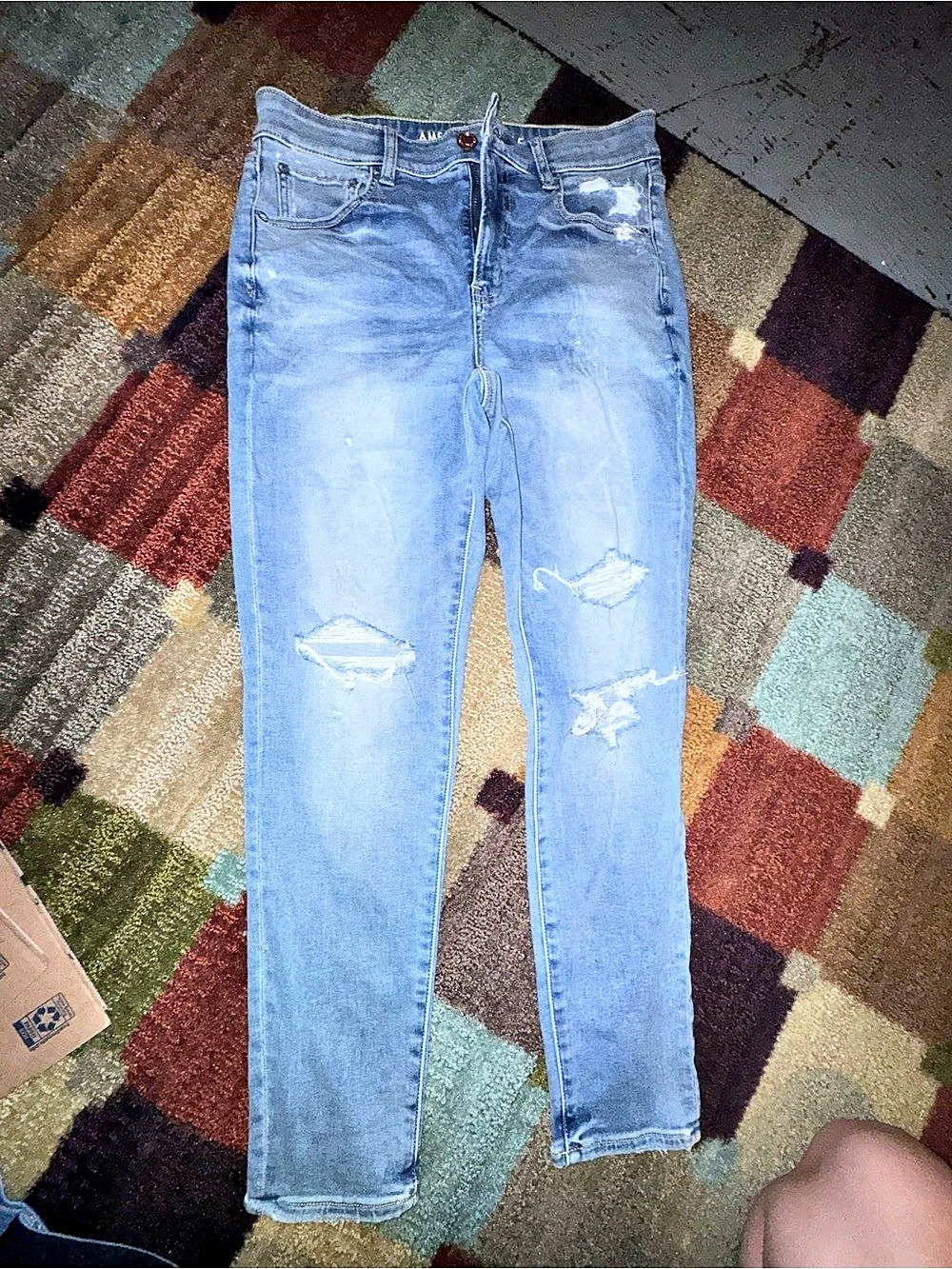 American Eagle Hi-Rise Jegging Distressed Blue Jeans Size